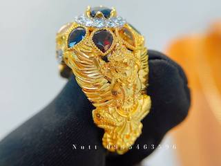 แหวนพญาครุฑทองคำนพเก้า พลอยแท้ล้อมเพชร เสริมบารมี | Silom Jewelry