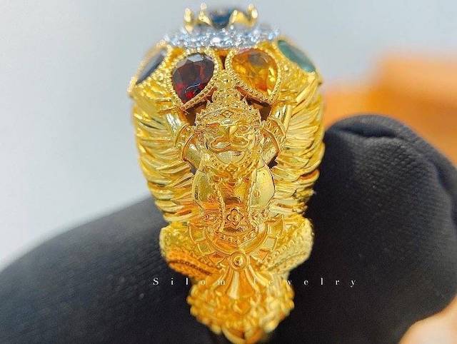 แหวนพญาครุฑทองคำนพเก้า พลอยแท้ล้อมเพชร เสริมบารมี | Silom Jewelry - Image 4