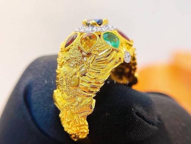 แหวนพญาครุฑทองคำนพเก้า พลอยแท้ล้อมเพชร เสริมบารมี | Silom Jewelry - Image 5